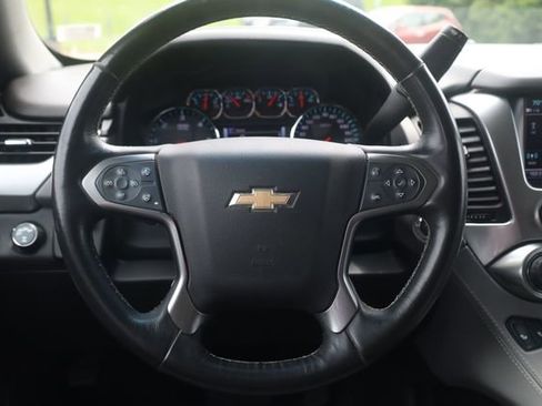 Used 2018 Chevrolet Tahoe LT w/ Luxury Package AWD/4WD image 14