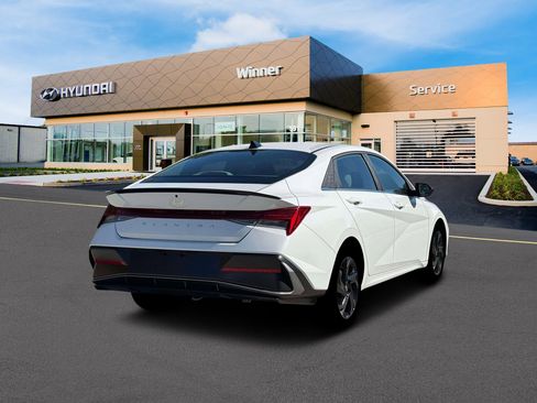 New 2026 Hyundai Elantra SEL Sport Premium FWD image 7