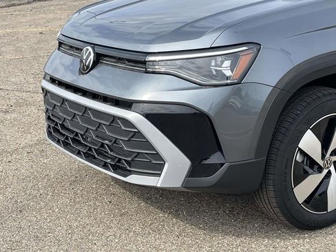 New 2026 Volkswagen Taos S image 6