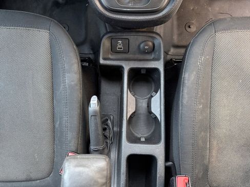 Certified 2022 Ford Transit Connect XL image 11