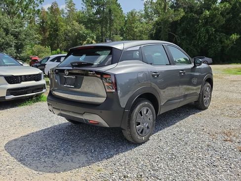 New 2026 Nissan Kicks S FWD image 8