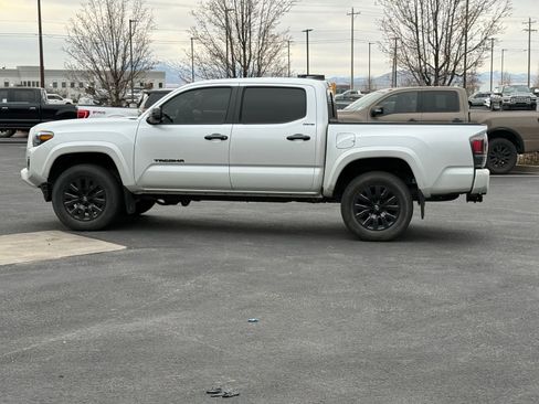 Used 2023 Toyota Tacoma Limited w/ Nightshade Package image 4