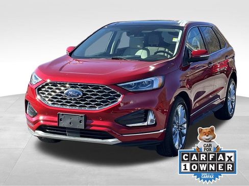 Used 2022 Ford Edge Titanium w/ Equipment Group 301A image 8
