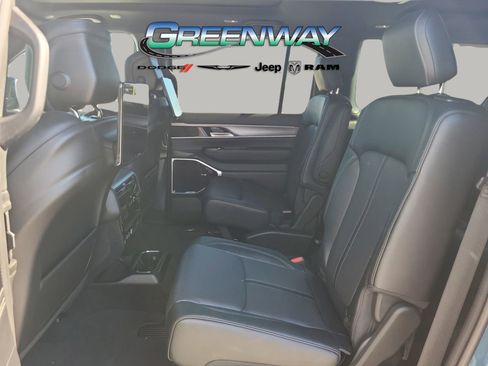 New 2026 Jeep Grand Wagoneer L Limited image 11