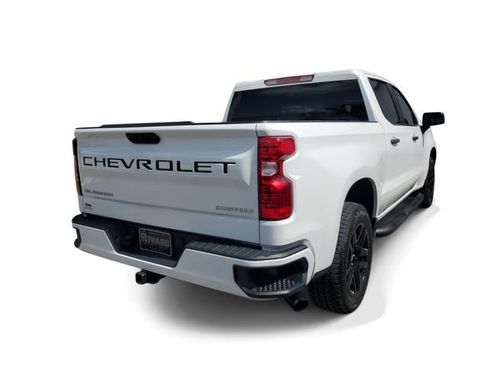Used 2025 Chevrolet Silverado 1500 Custom w/ Turbomax Blackout Package RWD image 4