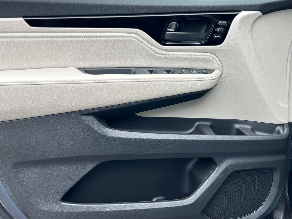 New 2027 Honda Odyssey Touring image 15