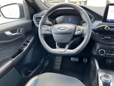 Used 2023 Ford Escape ST-Line image 34