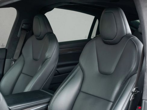 Used 2022 Tesla Model X AWD/4WD image 17