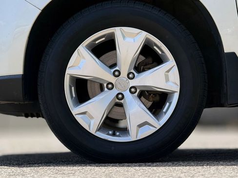 Used 2015 Subaru Forester 2.5i Premium w/ All-Weather Package image 30