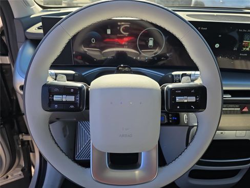 New 2026 Hyundai Ioniq 9 Calligraphy image 21