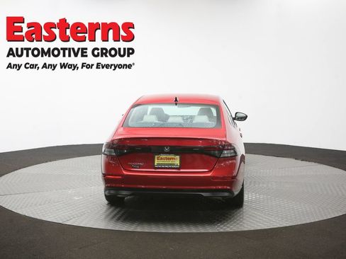 Used 2025 Honda Accord SE image 36