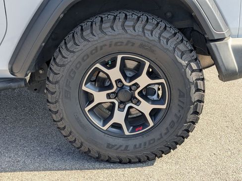 Used 2018 Jeep Wrangler Sport image 21