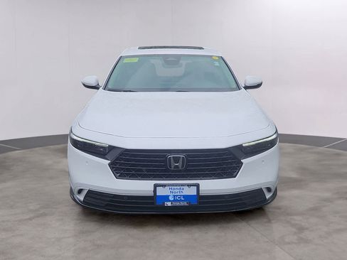 Certified 2025 Honda Accord EX-L image 2