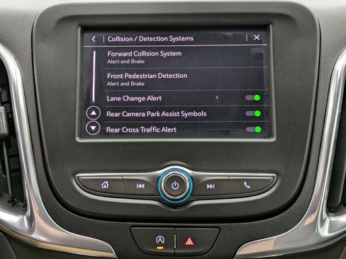 Used 2023 Chevrolet Equinox LT image 6