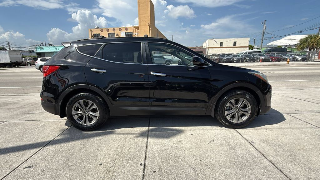 Used 2015 Hyundai Santa Fe Sport w/ Option Group 02 FWD image 15
