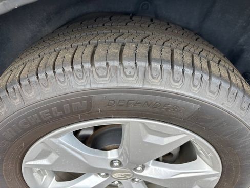 Used 2016 Subaru Forester 2.5i Premium AWD/4WD image 17