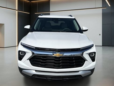 Used 2026 Chevrolet TrailBlazer LT FWD image 9
