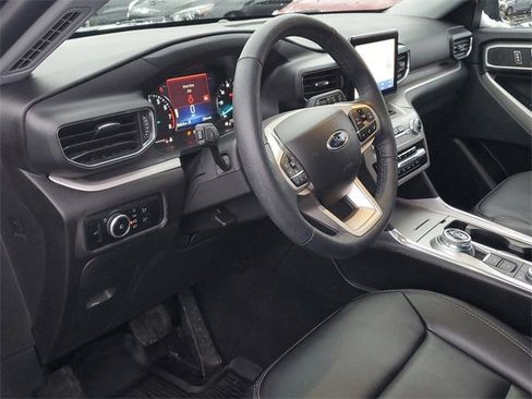 Certified 2023 Ford Explorer XLT w/ Equipment Group 202A image 12
