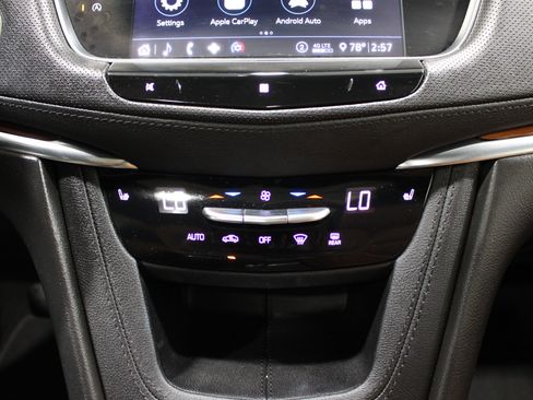 Used 2020 Cadillac XT5 Premium Luxury FWD image 20