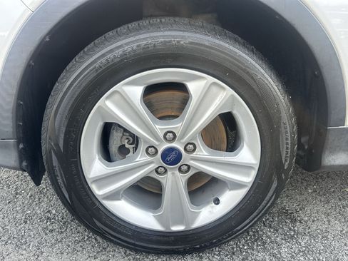 Used 2016 Ford Escape SE AWD/4WD image 20