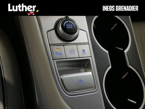 Used 2021 Genesis G70 3.3T image 30