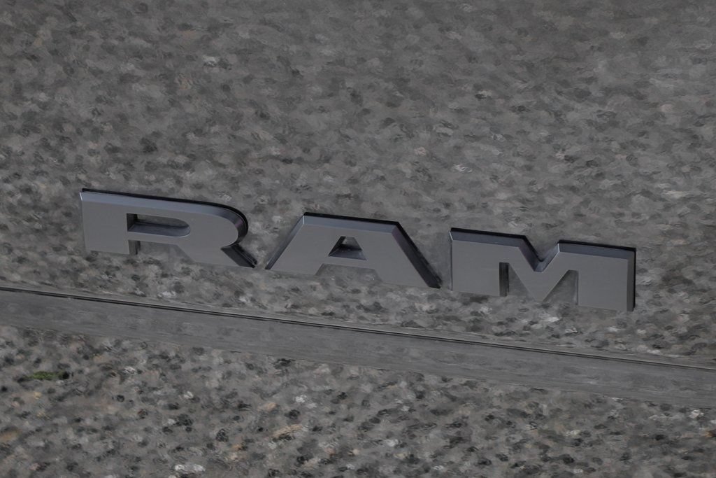 Used 2024 RAM 2500 Big Horn w/ Night Edition AWD/4WD image 51