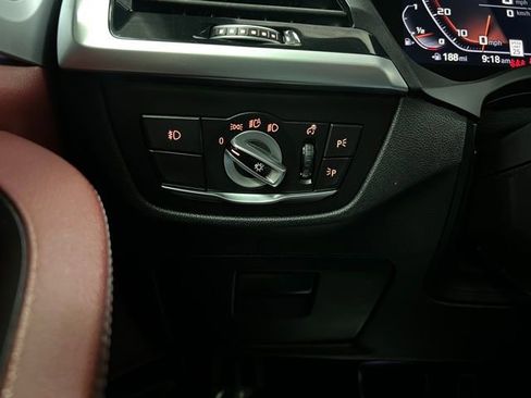 Used 2020 BMW X4 M40i w/ Premium Package image 27