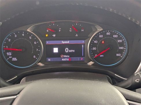 Used 2022 Chevrolet Equinox LT image 18