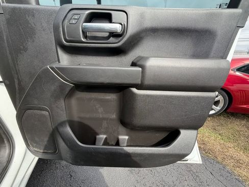 Used 2021 Chevrolet Silverado 2500 W/T w/ WT Convenience Package image 19
