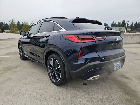 Certified 2023 INFINITI QX55 Essential image 6