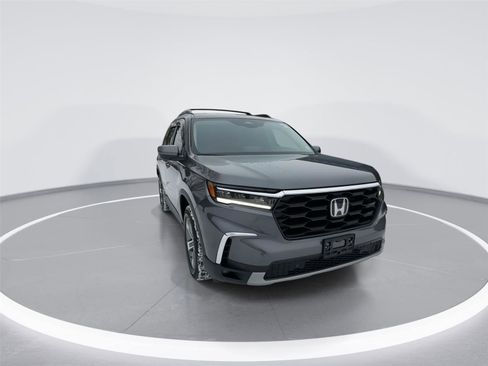 New 2025 Honda Pilot EX-L image 3