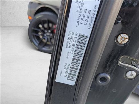 Used 2015 Dodge Challenger SXT Plus image 15