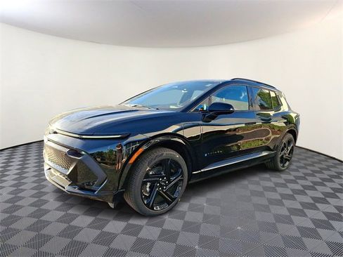 New 2025 Chevrolet Equinox EV RS image 2