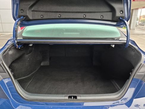 Used 2025 Toyota Camry SE FWD image 22