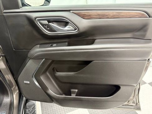 Used 2021 Chevrolet Tahoe Z71 image 22