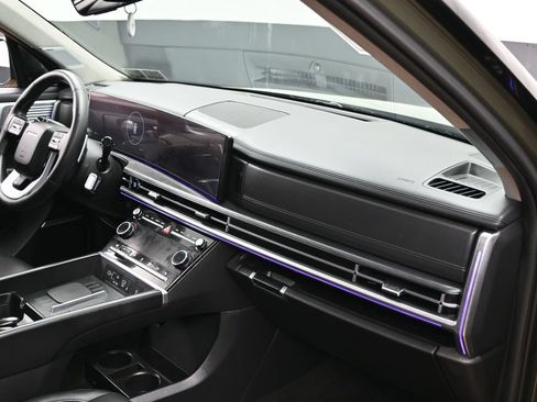 Used 2024 Hyundai Santa Fe Limited AWD/4WD image 29
