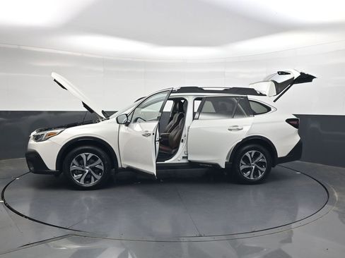 Used 2020 Subaru Outback Touring XT AWD/4WD image 38