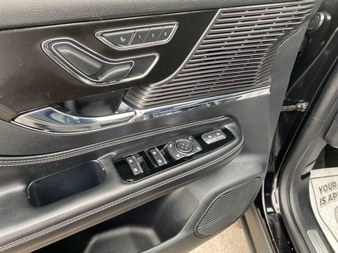 Used 2022 Lincoln Corsair AWD w/ Premium Package image 26
