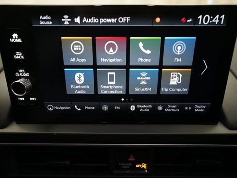 Certified 2025 Honda Pilot Black Edition image 6