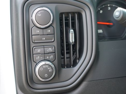 New 2025 GMC Sierra 3500 Pro w/ Convenience Package image 17