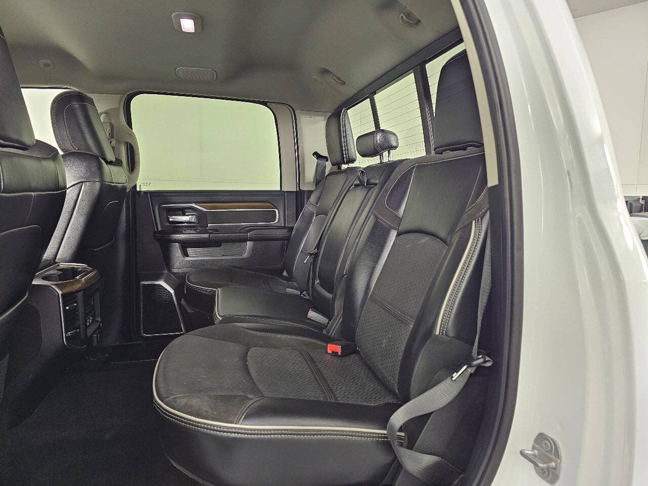 Used 2023 RAM 2500 Laramie AWD/4WD image 16