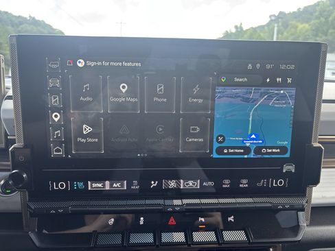 Used 2025 GMC Hummer EV 2X AWD/4WD image 19