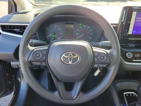 Used 2024 Toyota Corolla LE image 22