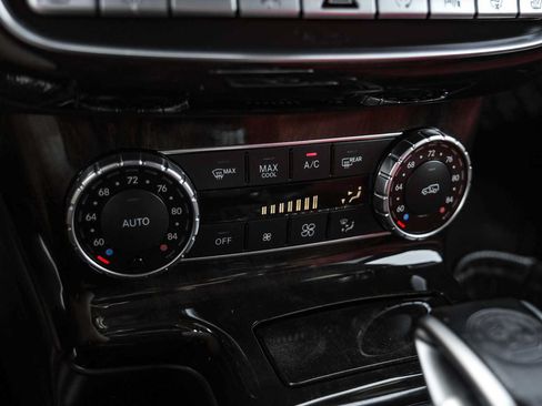 Used 2016 Mercedes-Benz G 63 AMG 4MATIC image 22