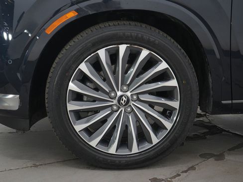 Used 2024 Hyundai Palisade Calligraphy image 33