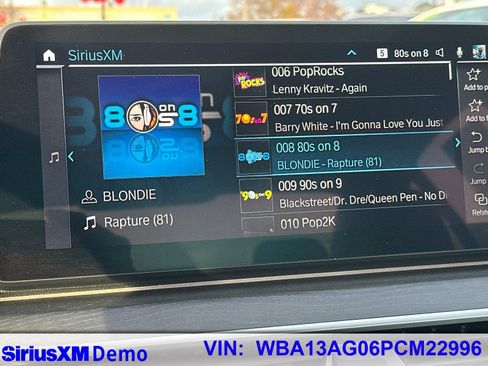 Used 2023 BMW 530e w/ Convenience Package image 28