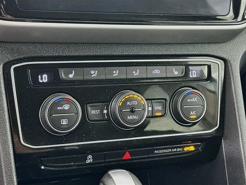 Certified 2023 Volkswagen Atlas SE w/ Black Wheel Package AWD/4WD image 16