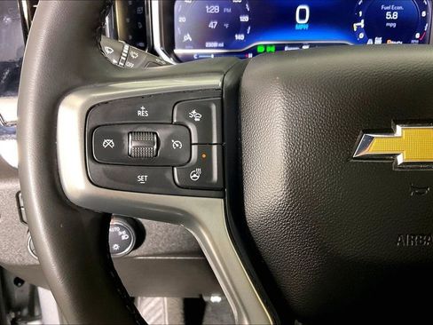 Used 2025 Chevrolet Silverado 1500 LT AWD/4WD image 26