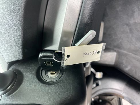 Used 2013 Honda CR-V LX image 27