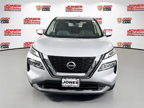 Certified 2023 Nissan Rogue SV image 12